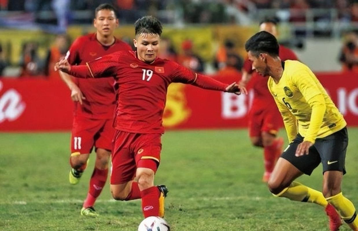 国足对越南直播